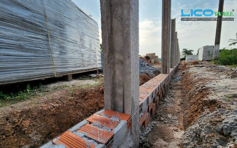 Công trình xây hàng rào ứng dụng bê tông nhẹ eps