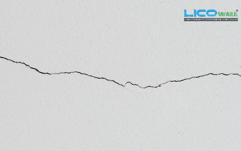 Vết nứt chân chim khi bê tông nhẹ EPS bị nứt