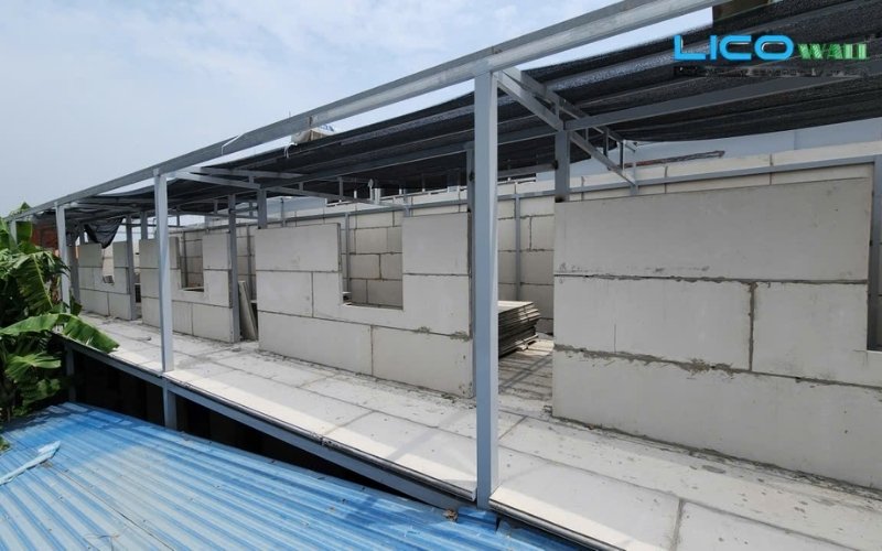 Công trình xây dựng nhà lớn bằng bê tông nhẹ EPS