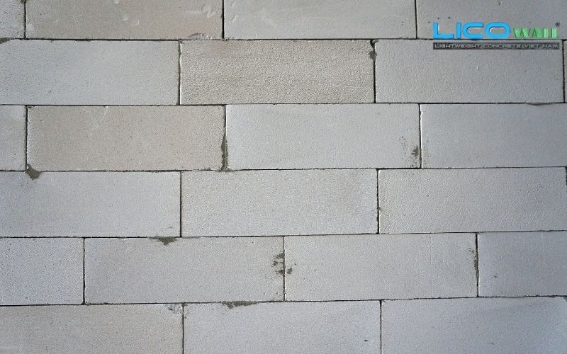 bức tường gạch bê tông khí chưng áp