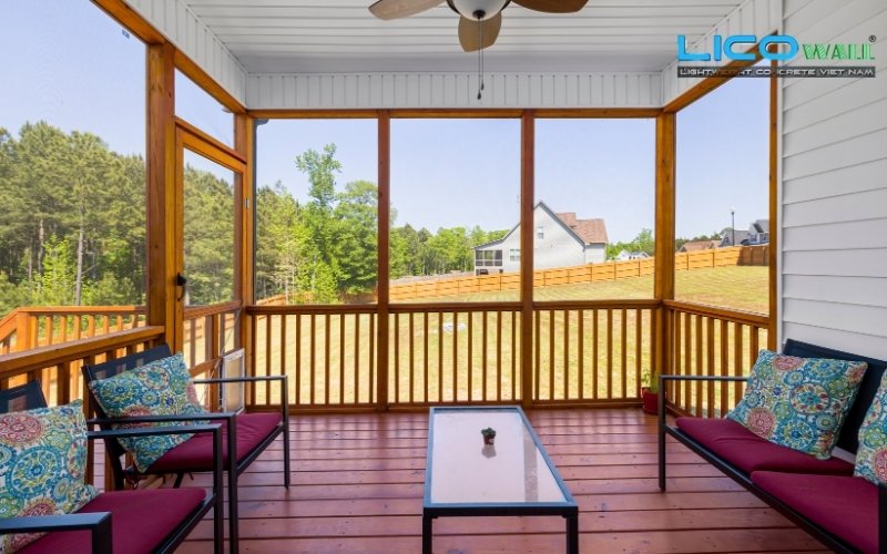 Nhà Sàn bê tông Kết Hợp Ban Công & Sân Thượng