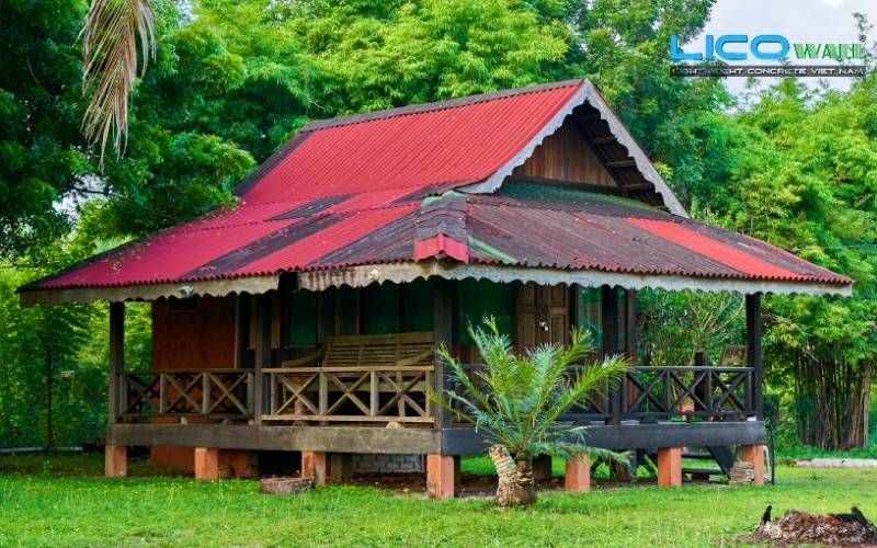 Nhà sàn bê tông trong các khu thắng cảnh
