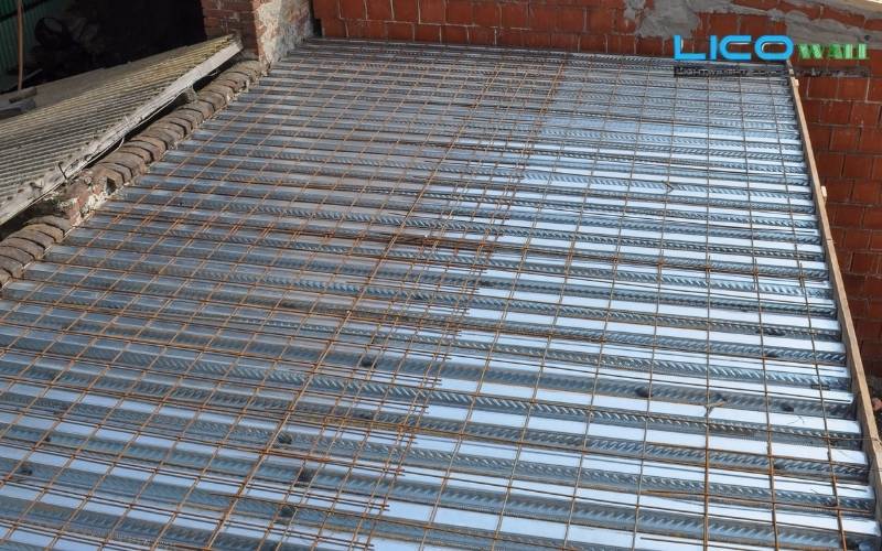 Sàn deck trong giai đoạn chuẩn bị đổ bê tông