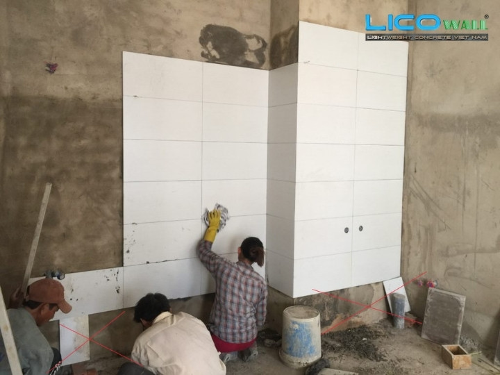 Keo dán gạch ốp tường là gì