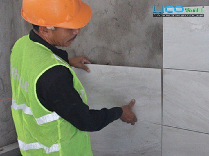 Keo dán gạch ốp tường nâng cao tính thẩm mỹ